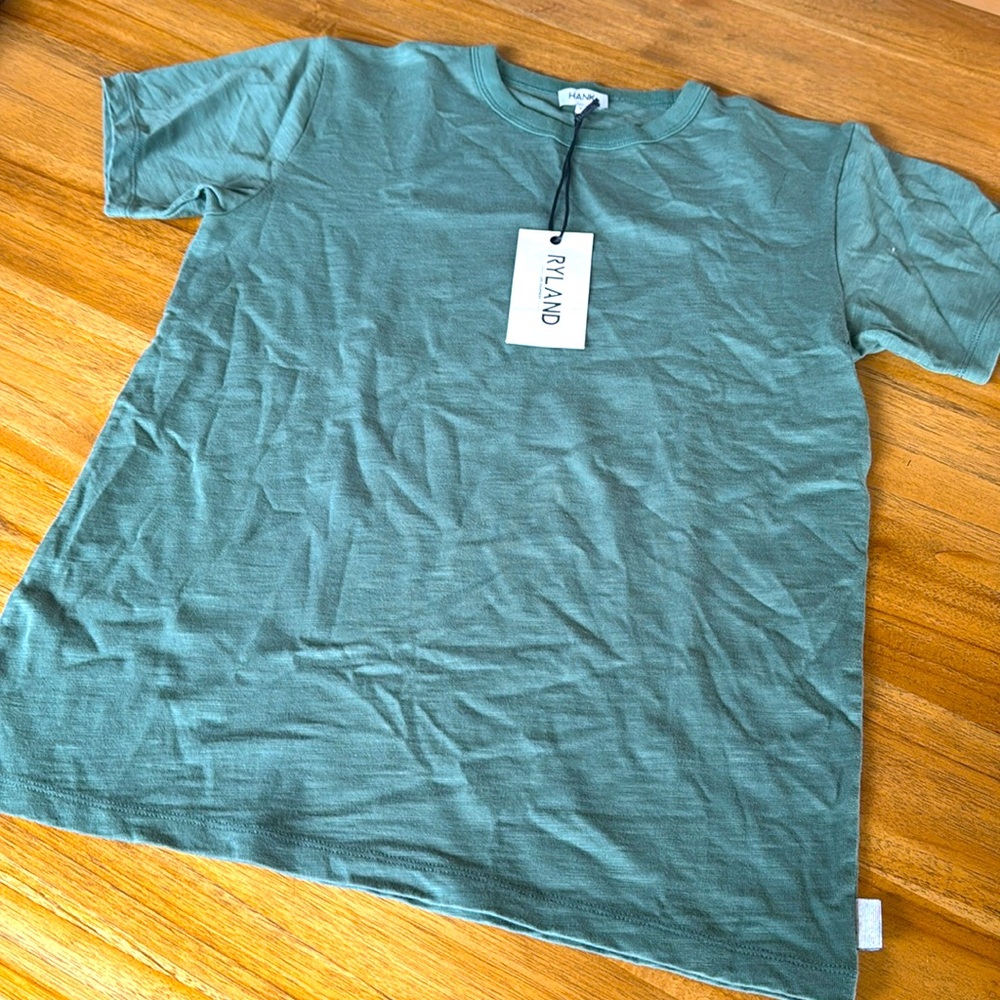 Hank Green T Shirt NWT